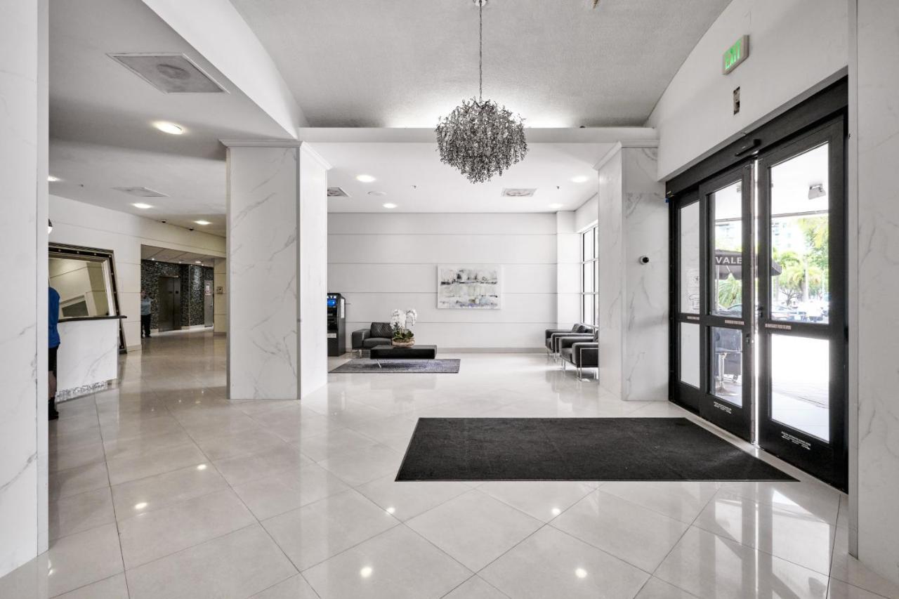 Miami Beach Collins Ave Apartments Free Parking Sunny Isles Beach Bagian luar foto
