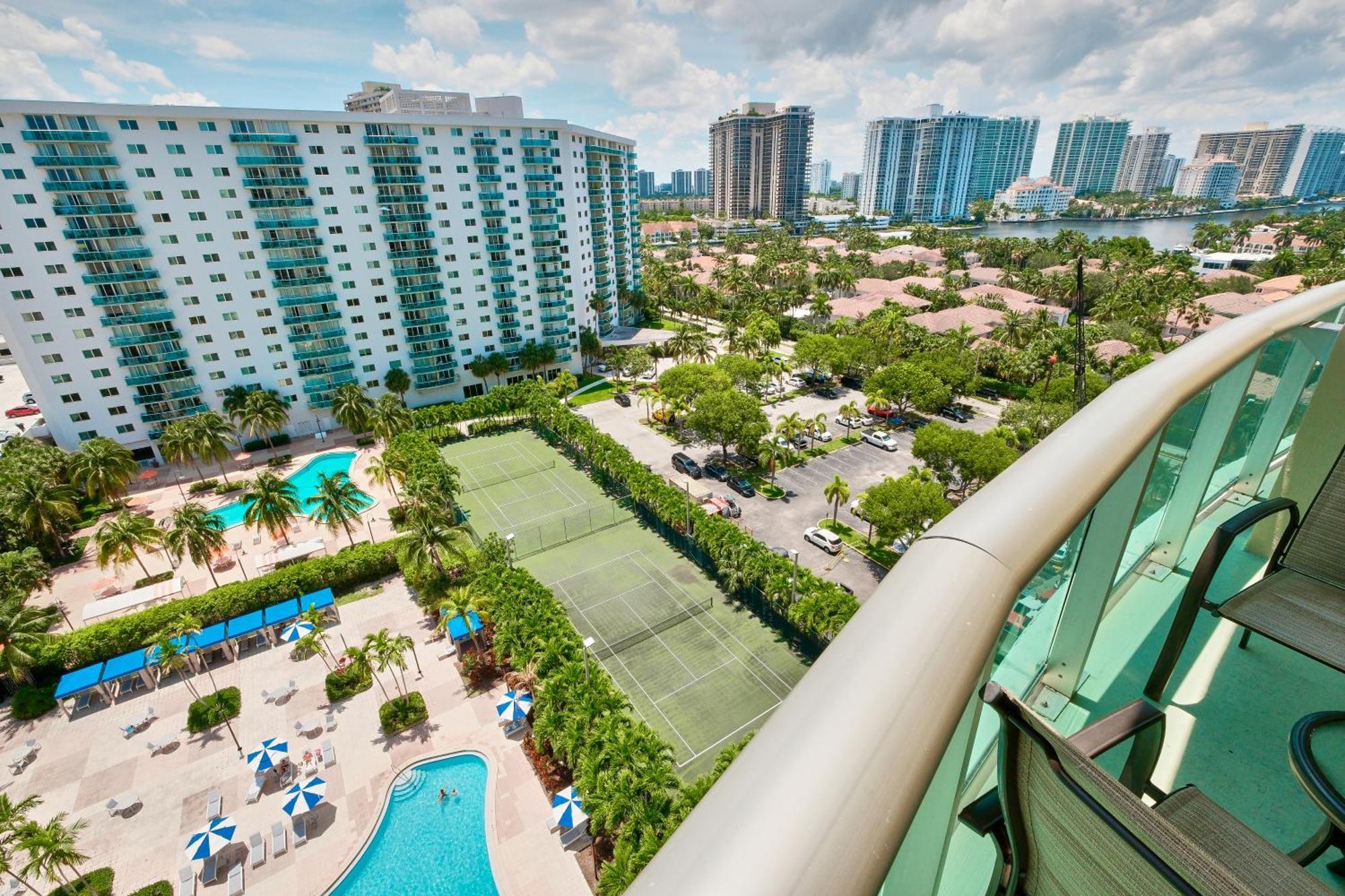 Miami Beach Collins Ave Apartments Free Parking Sunny Isles Beach Bagian luar foto