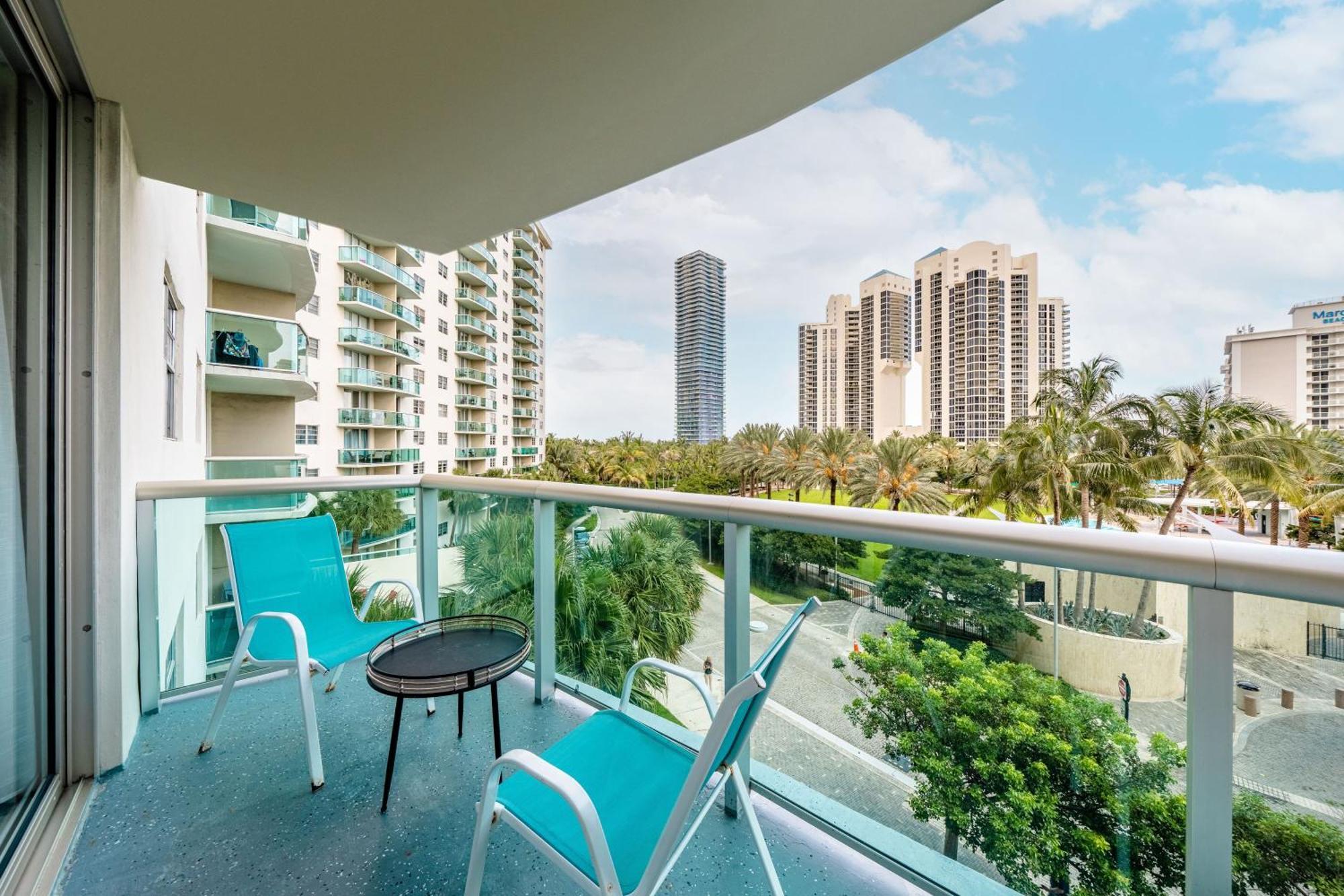 Miami Beach Collins Ave Apartments Free Parking Sunny Isles Beach Bagian luar foto